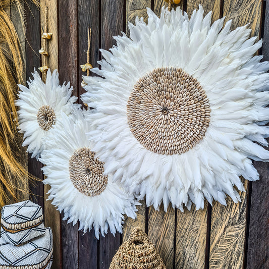 White juju decor 30, 40, 50cm feather wall decor wall hangings eco feather decoration wall baskets juju hat pendant boho decor