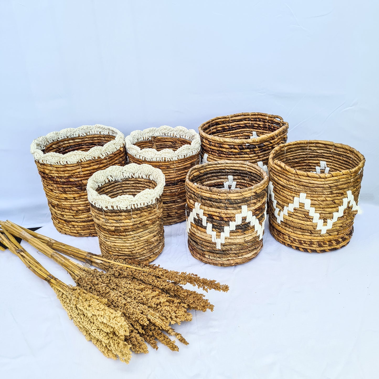 Eco small baskets round flower pot wicker from banana tree leaf and macrame hand made kitchen basket bread place fruit home decor