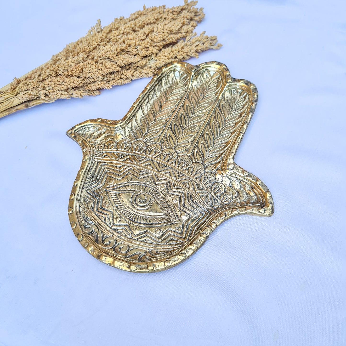 Soap dish hand brass | jewelry dish | trinket dish | jewelry holder | soap holder | third eye | Palmistry Hand Charm | ring holder dish