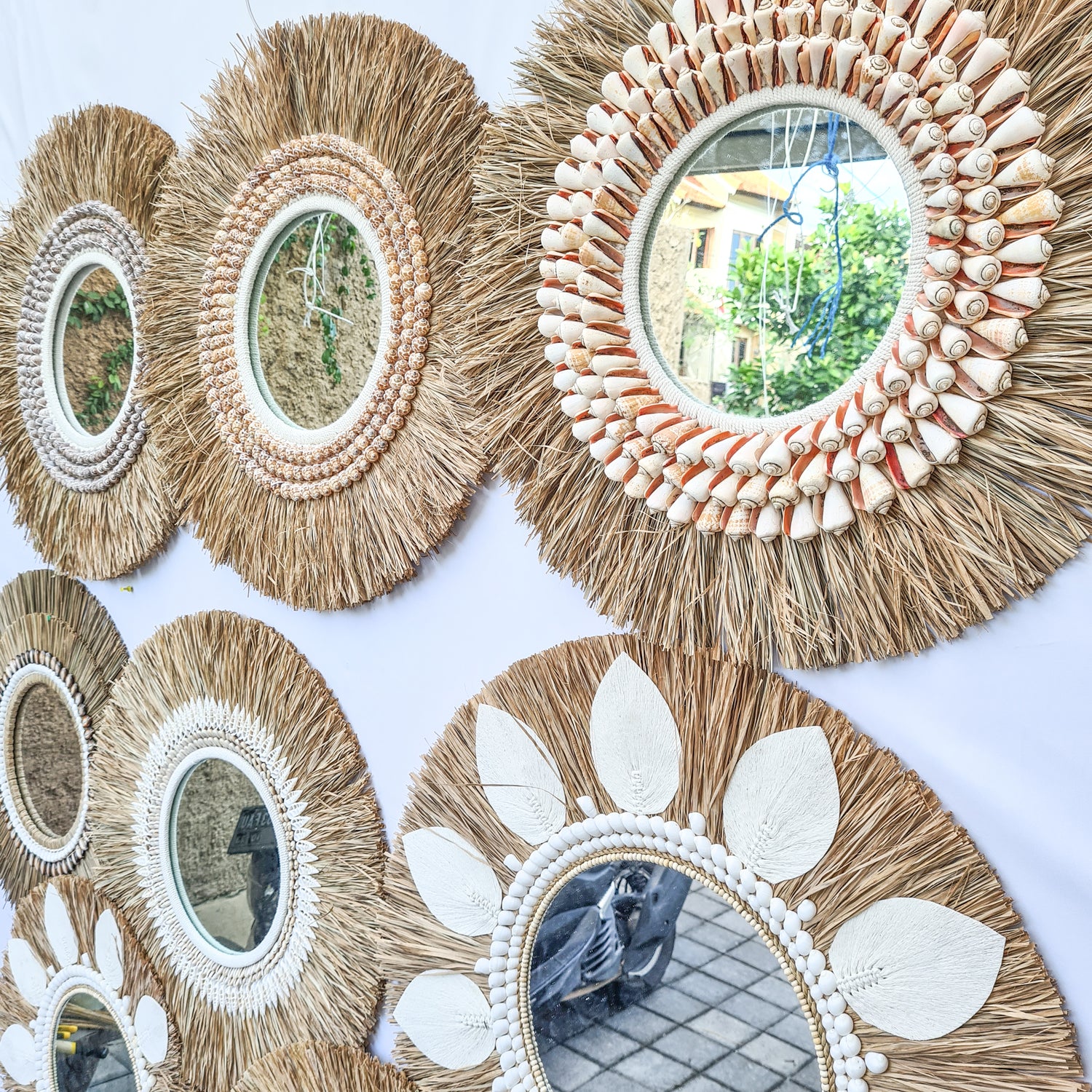Mirrors (Palm frame)