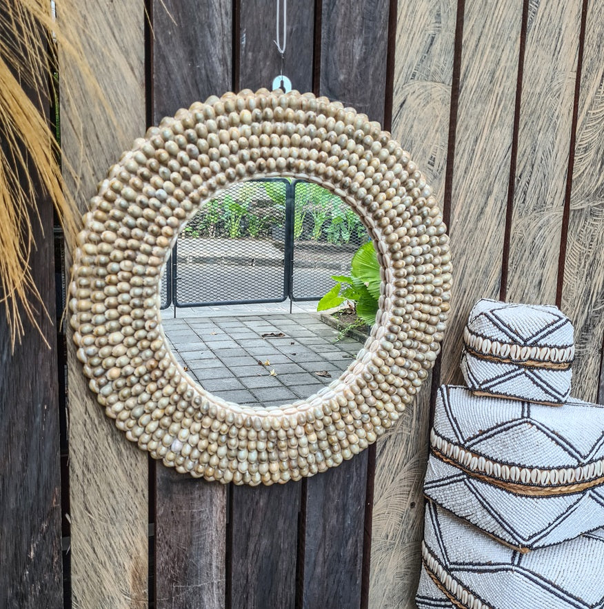 Palm mirror bali mirror wall mirror 60cm sea shells (5)