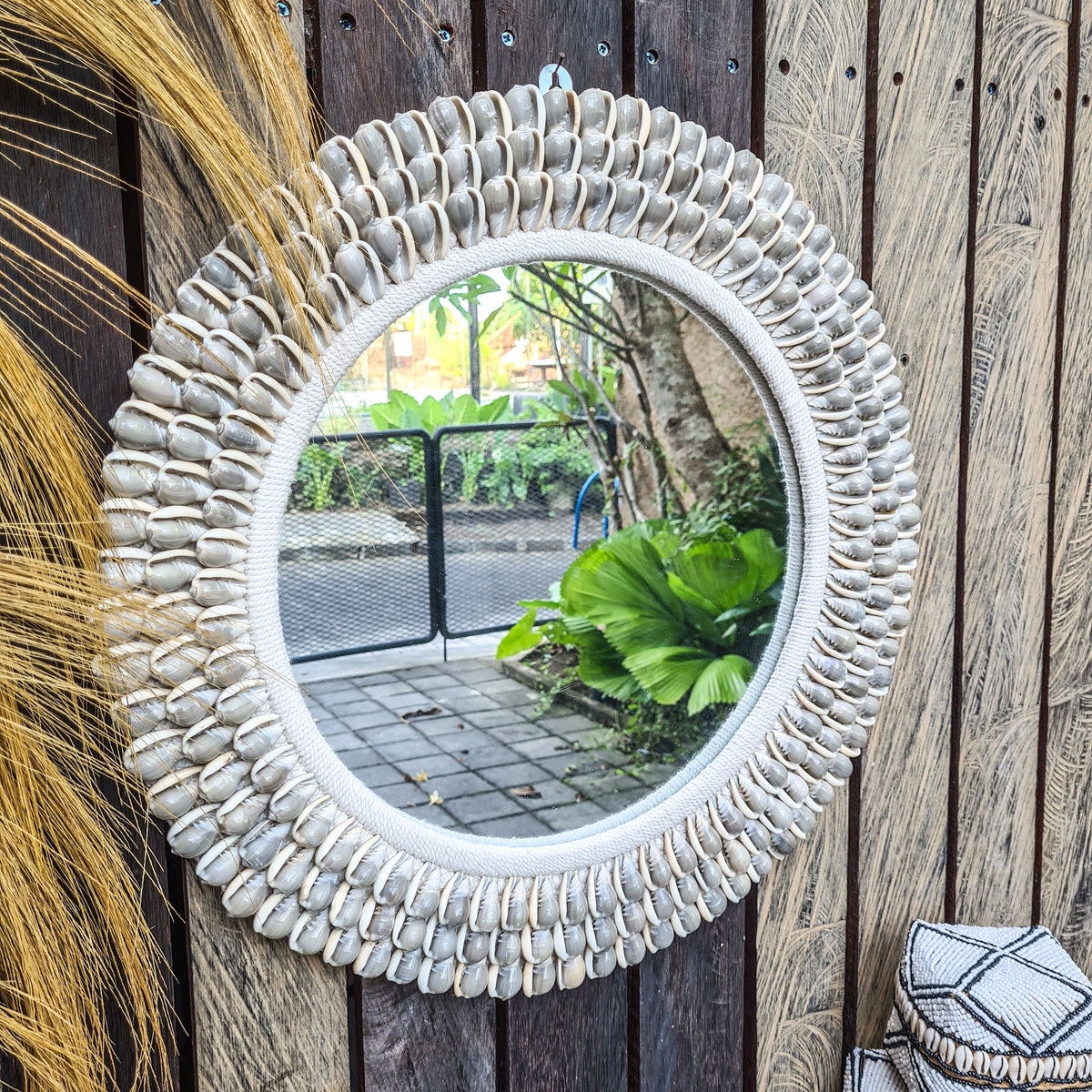 Mirror shells & feathers (WHOLESALE)