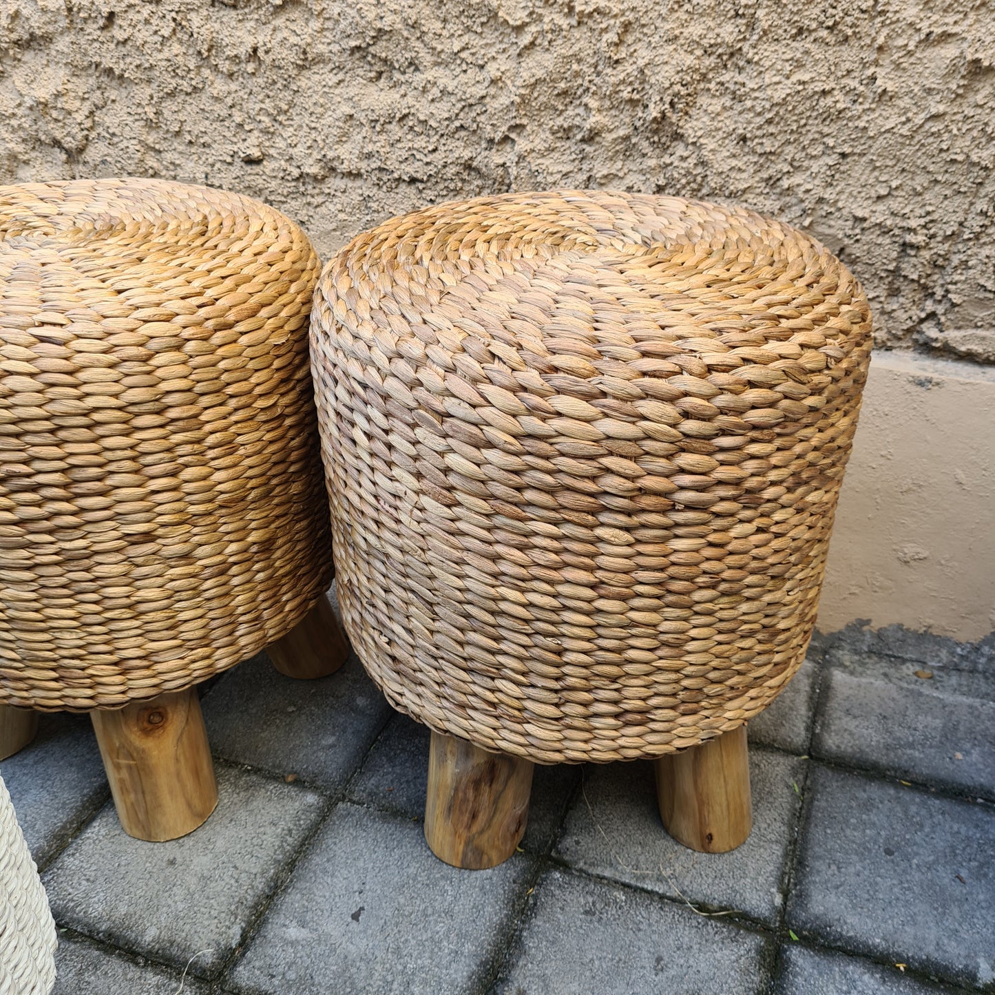 Pouf, wicker stool (WHOLESALE)