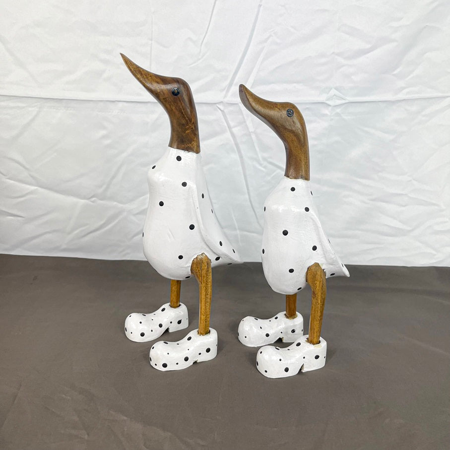 Set 2pcs Wooden Duck white and black dots