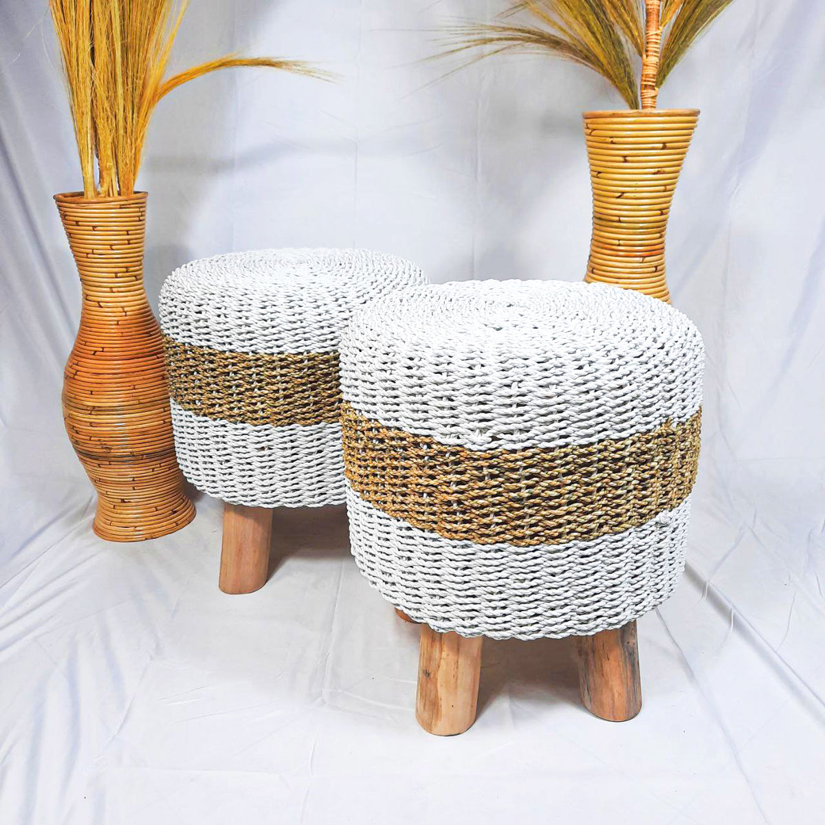 Pouf, wicker stool (WHOLESALE)