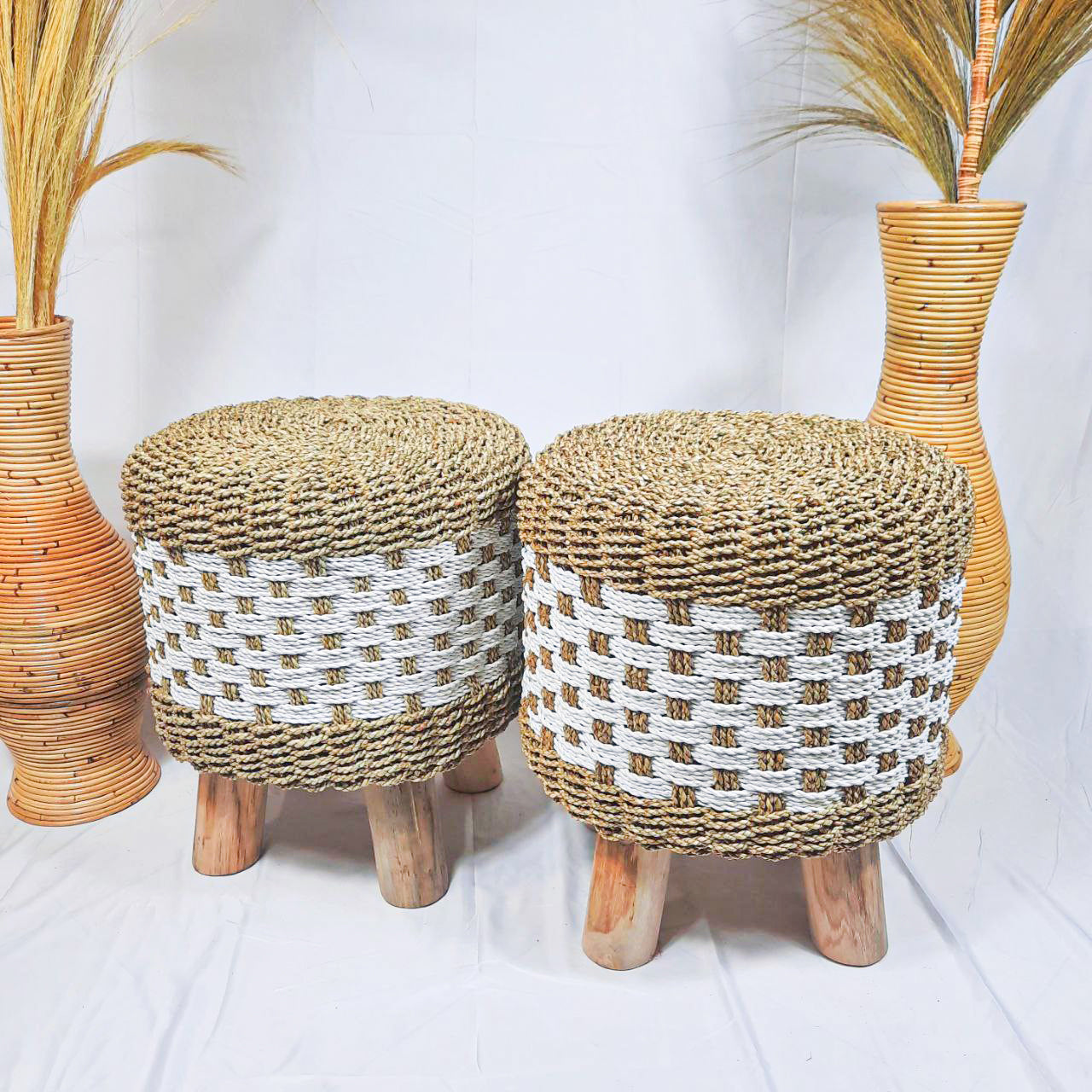 Pouf, wicker stool (WHOLESALE)