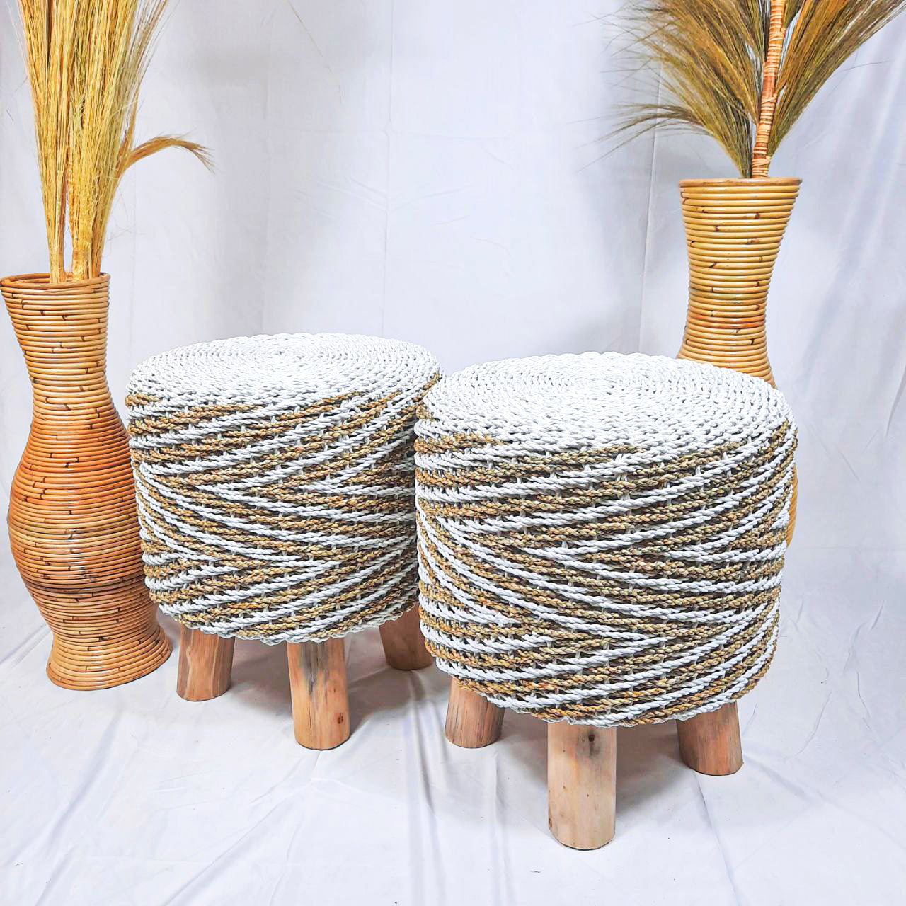 Pouf, wicker stool (WHOLESALE)