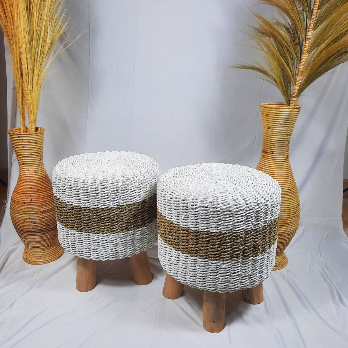 Pouf, wicker stool (WHOLESALE)