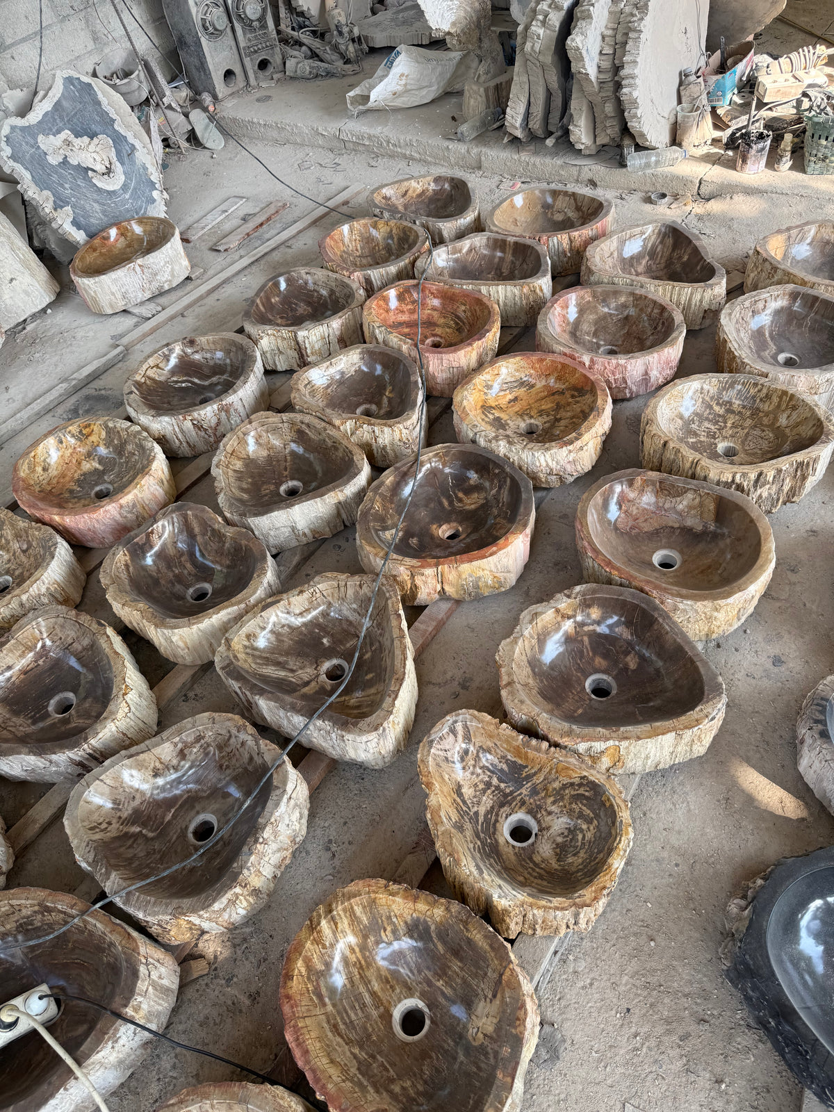 Stone Sink PATRIFIED WOOD (WHOLESALE)