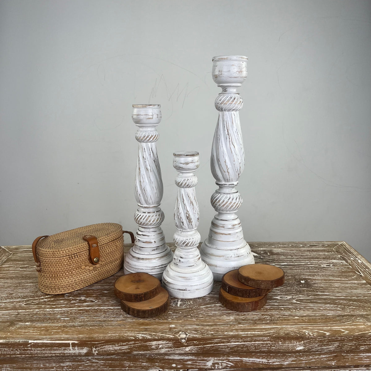 Wooden candle sticks (WHOLESALE)
