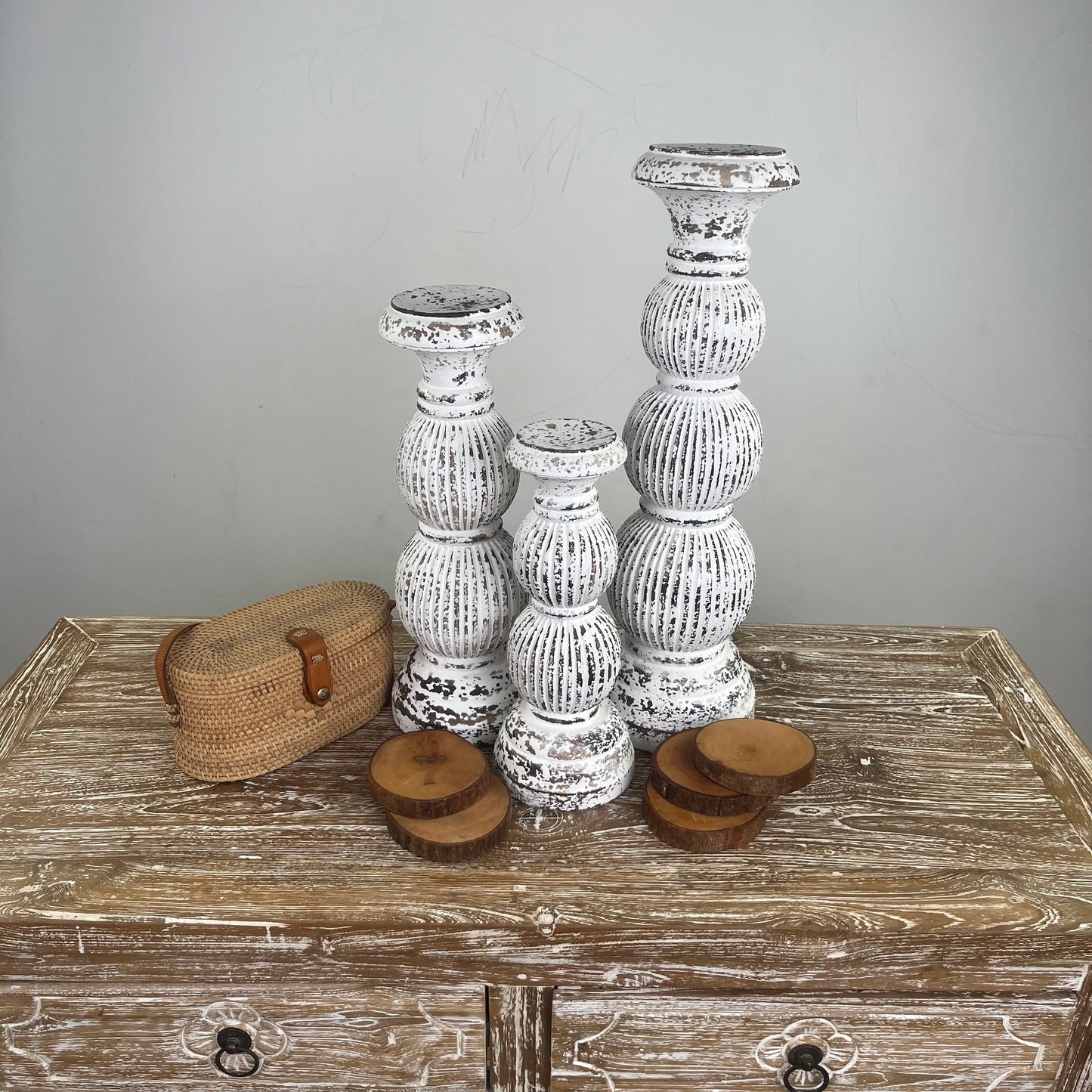Wooden candle sticks (WHOLESALE)
