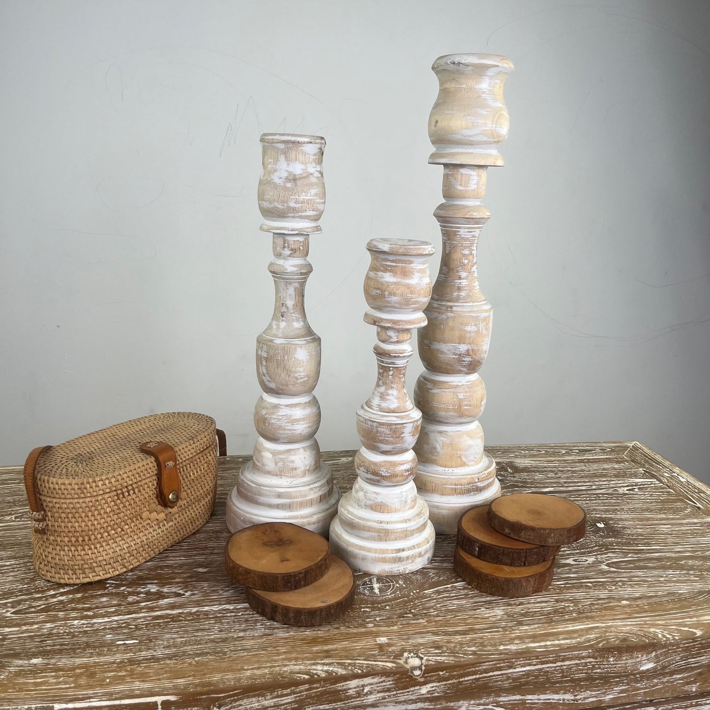 Wooden candle sticks (WHOLESALE)