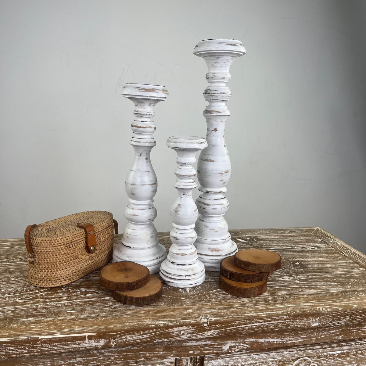Wooden candle sticks (WHOLESALE)