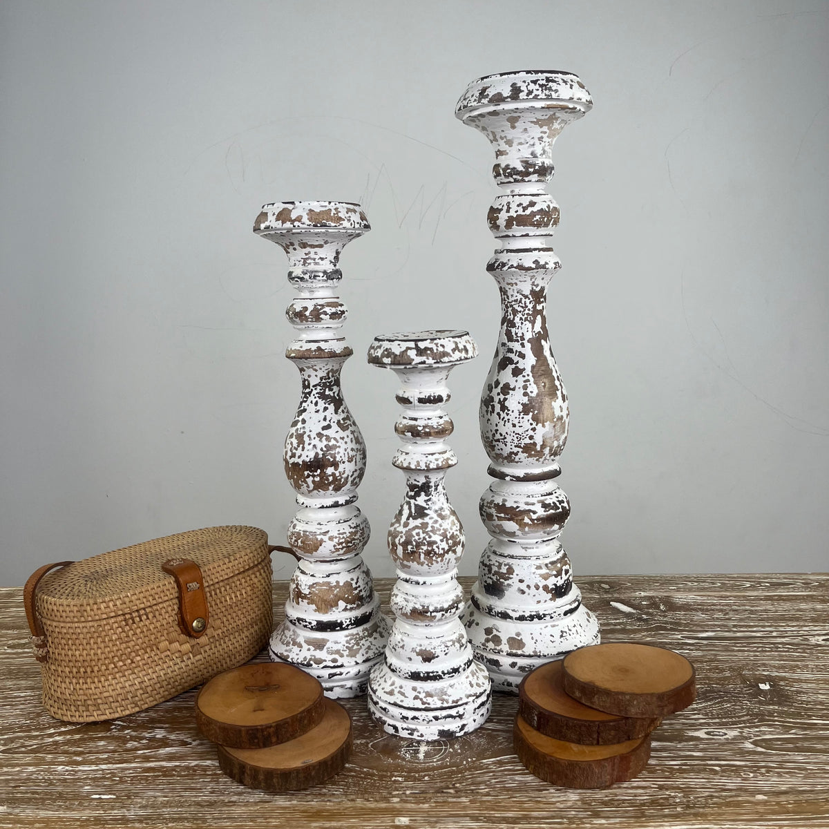Wooden candle sticks (WHOLESALE)
