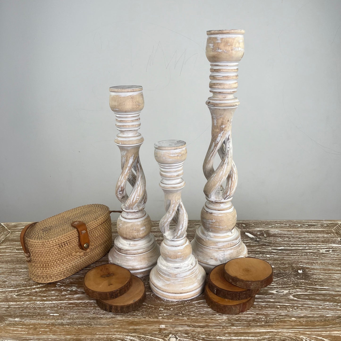 Wooden candle sticks (WHOLESALE)