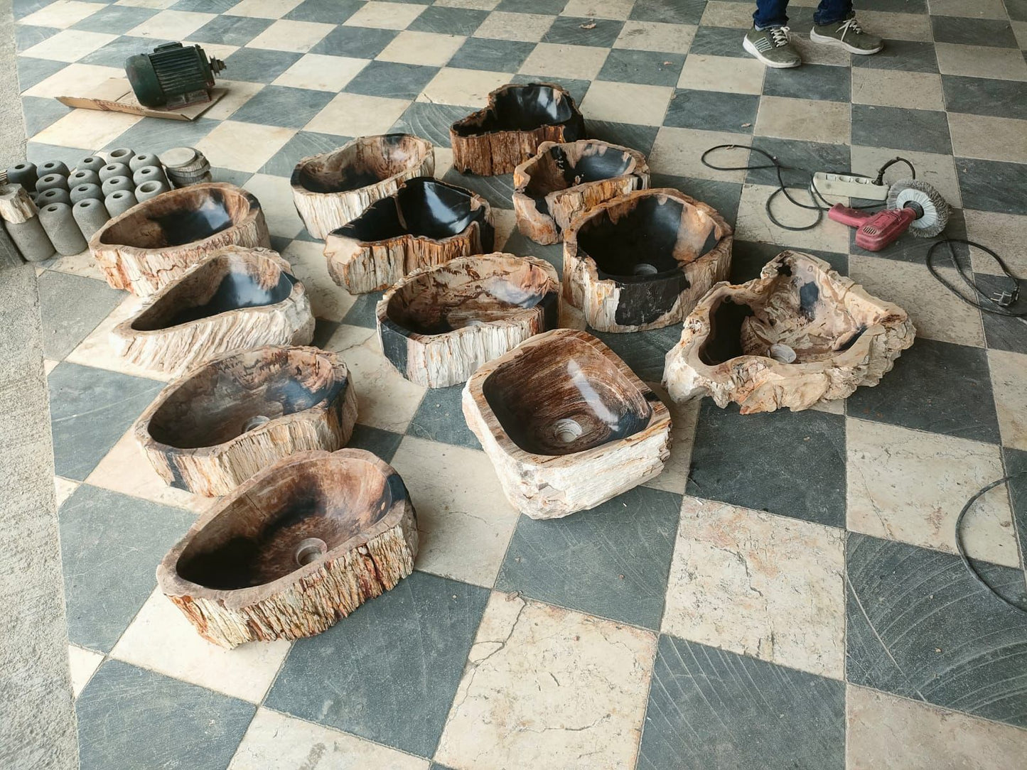 Stone Sink PATRIFIED WOOD (WHOLESALE)