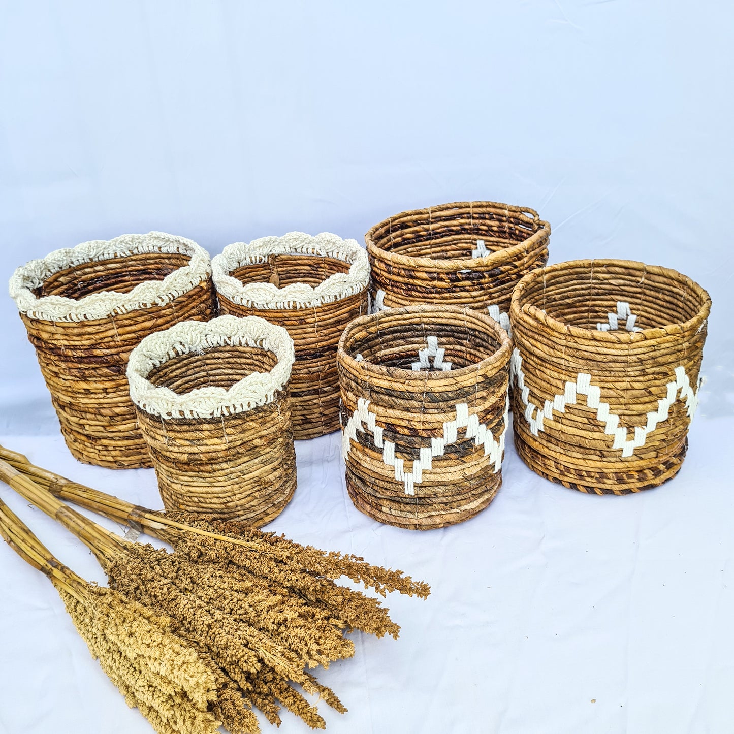 Eco small baskets round flower pot wicker from banana tree leaf and macrame hand made kitchen basket bread place fruit home decor