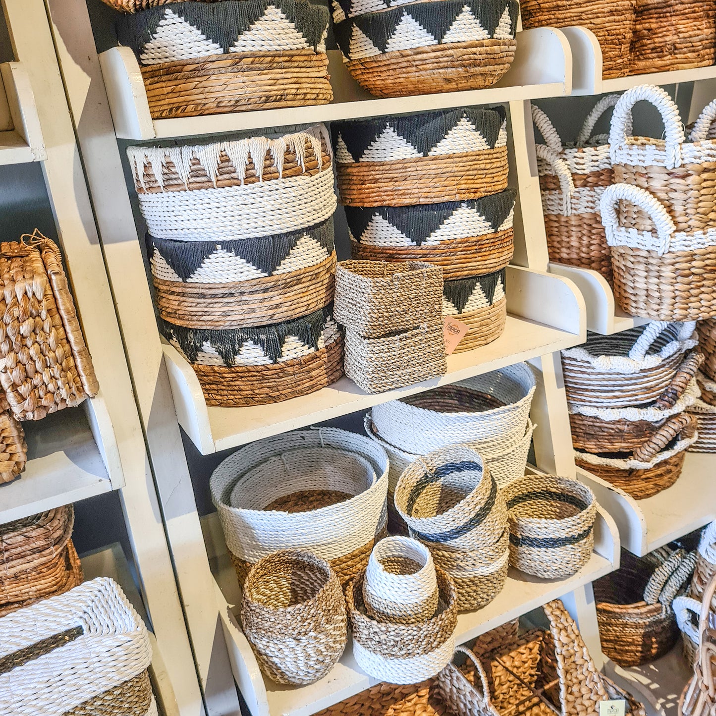 Small eco set baskets wicker from banana tree leaf seagrass and macrame web hand made kitchen basket bread place fruit home decor flower pot