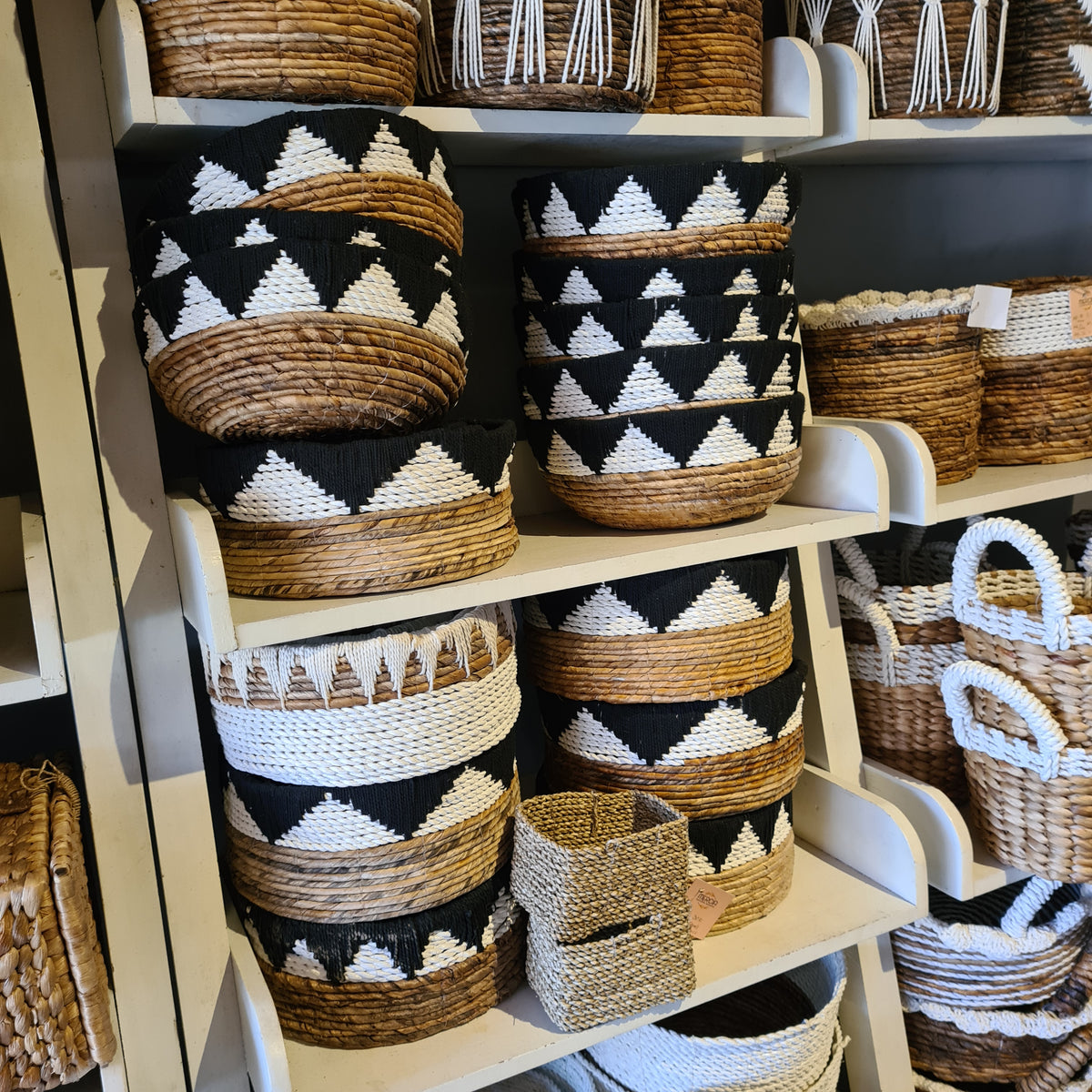 Basket set wicker from banana tree leaf seagrass and macrame hand made kitchen eco basket bread place fruit home decor flower pot