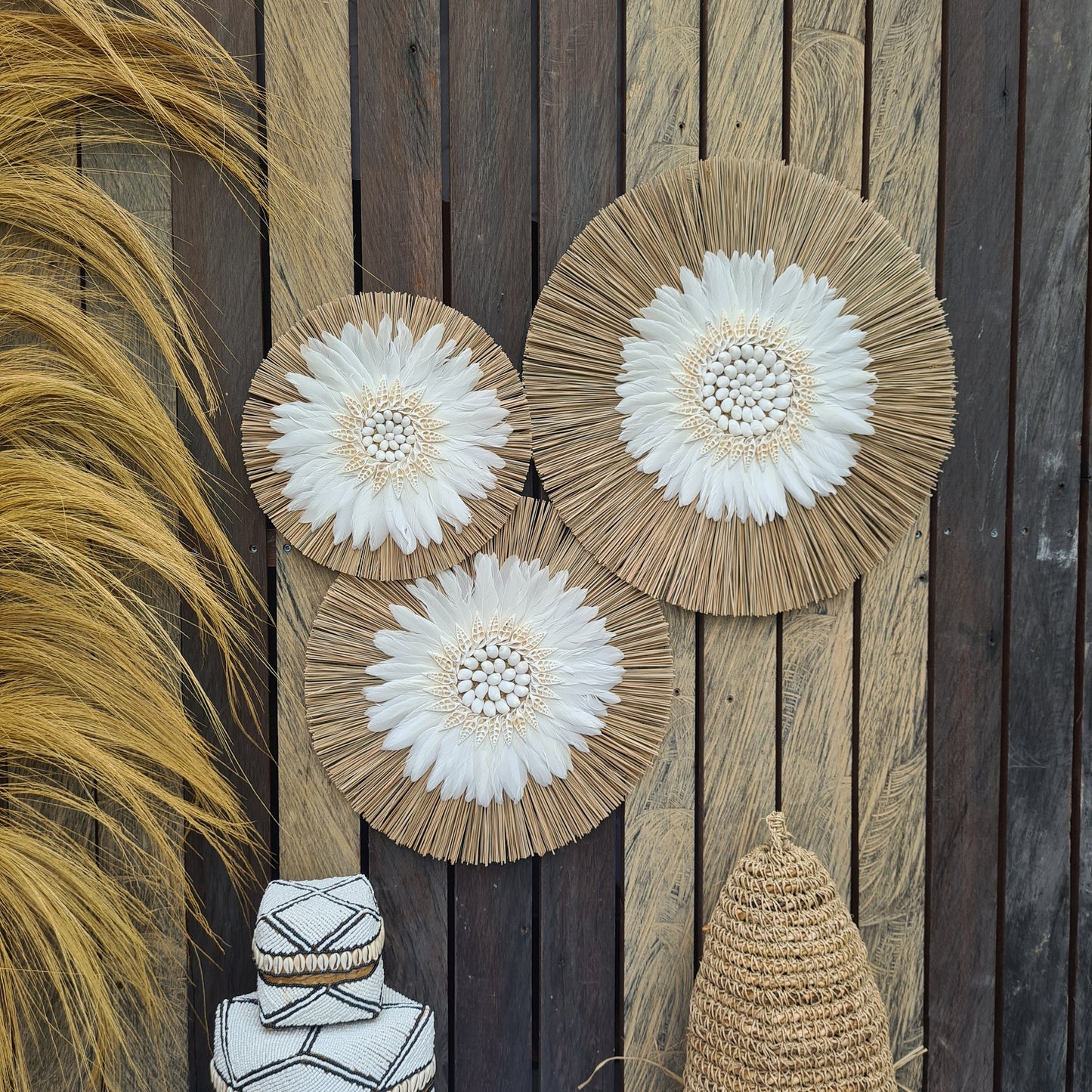 Wall decor set of 3 feather fimbristylis shells 50,40,30cm jujuhat juju hat wall decor wall hangings decoration bohemian style boho decor