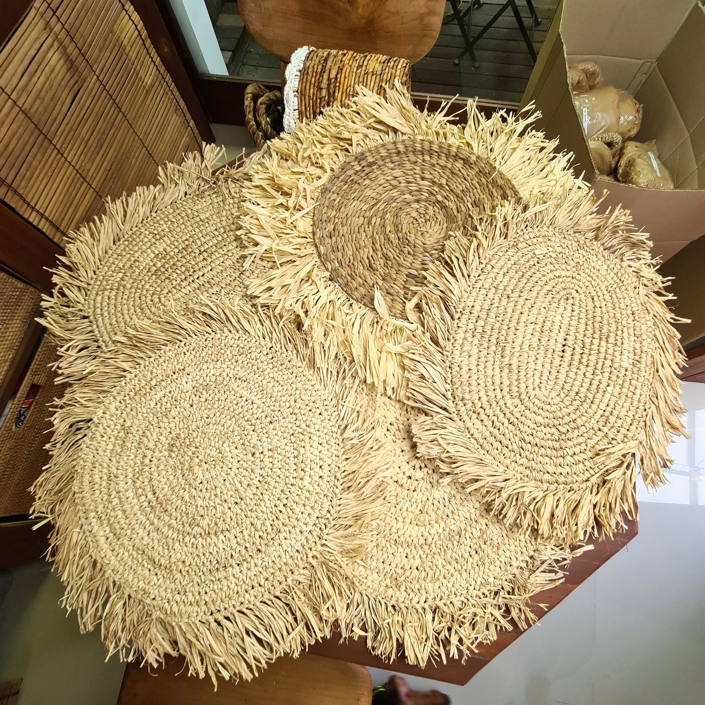 Wicker placemats napkin 40cm woven decor eco designe hand made palm rafia leaf boho style bali style serviette overlay placemat