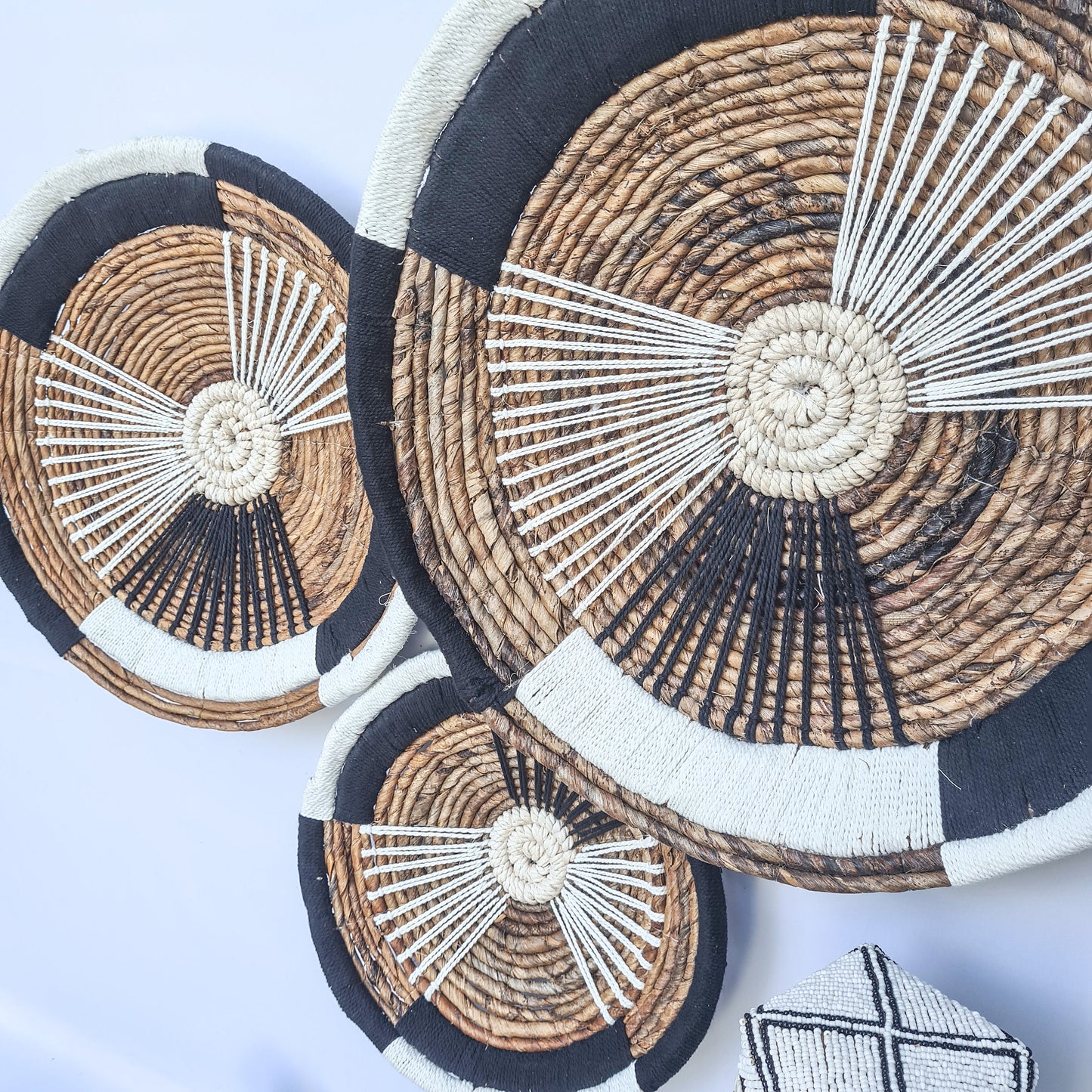 Wall decor basket 30 40 50cm | wall decoration banana leaf white + black macrame boho wicker organic decor wall plates installation hangings