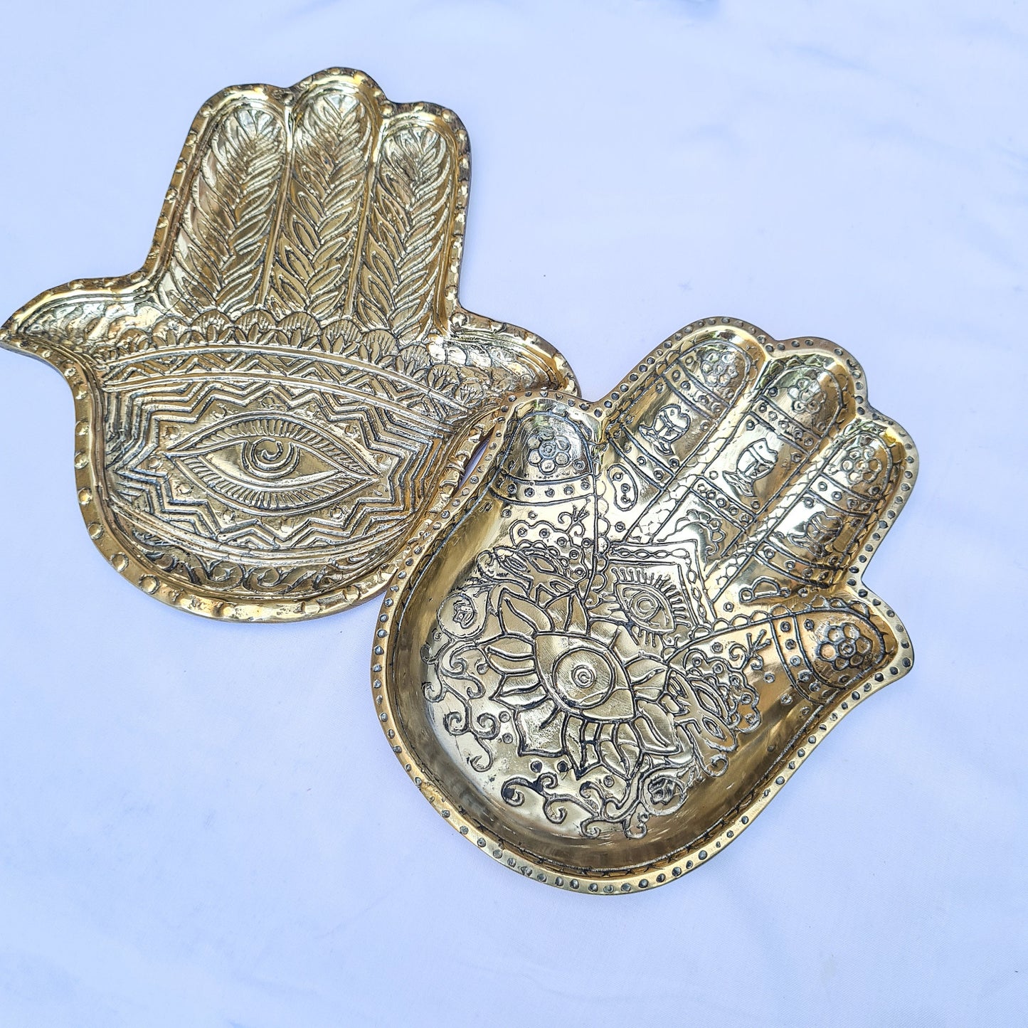 Soap dish hand brass | jewelry dish | trinket dish | jewelry holder | soap holder | ring dish holder | Palmistry Hand Charm | third eye