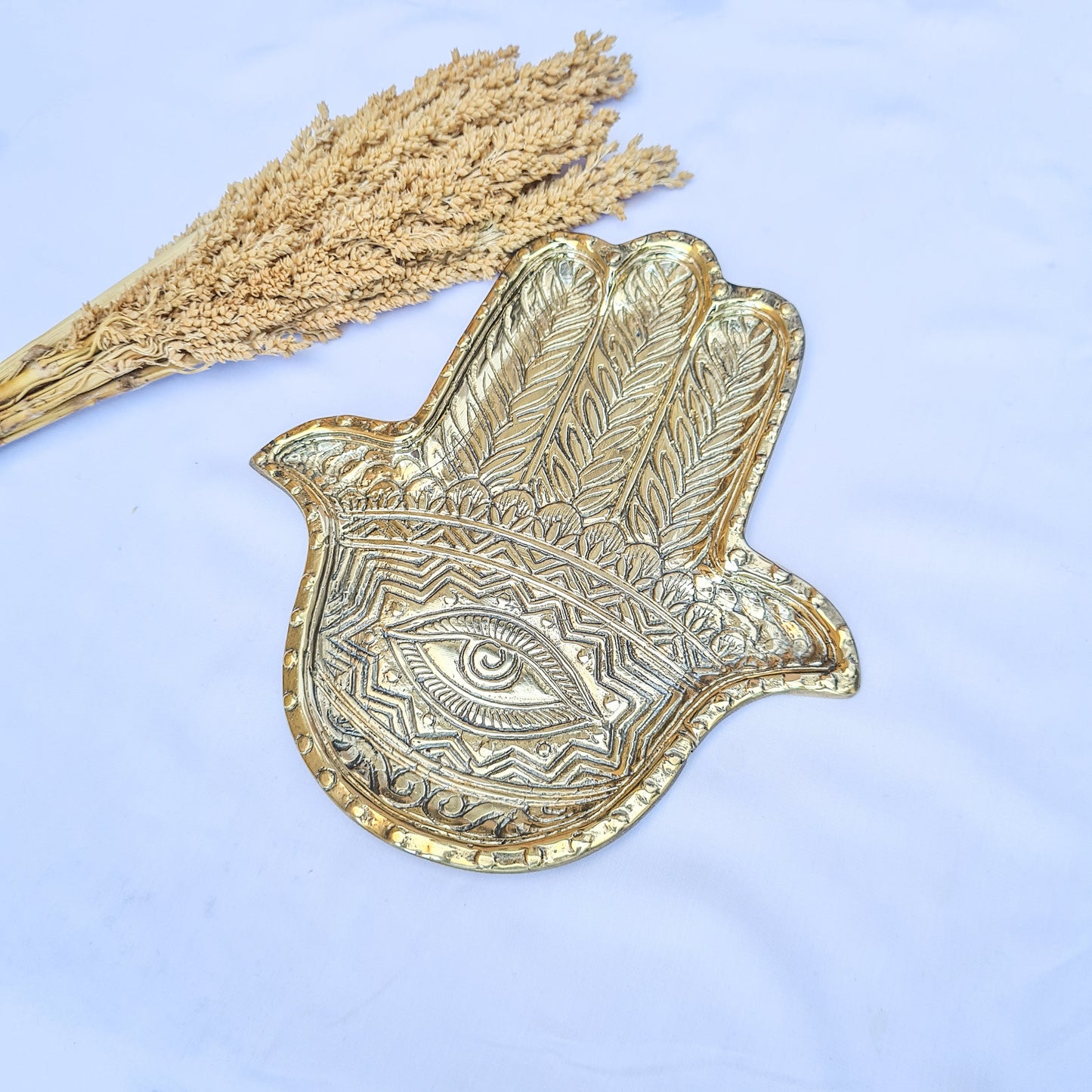 Soap dish hand brass | jewelry dish | trinket dish | jewelry holder | soap holder | third eye | Palmistry Hand Charm | ring holder dish