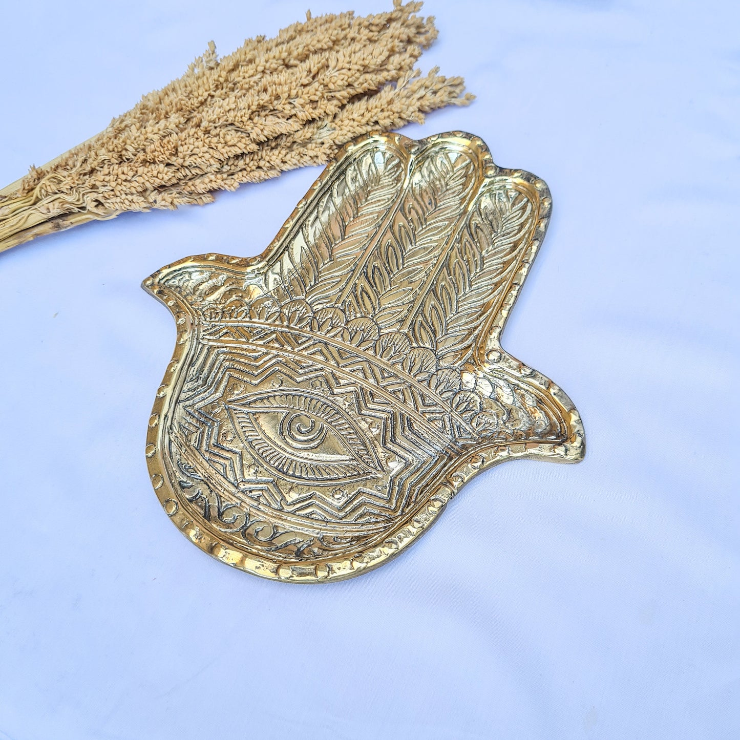 Soap dish hand brass | jewelry dish | trinket dish | jewelry holder | soap holder | third eye | Palmistry Hand Charm | ring holder dish