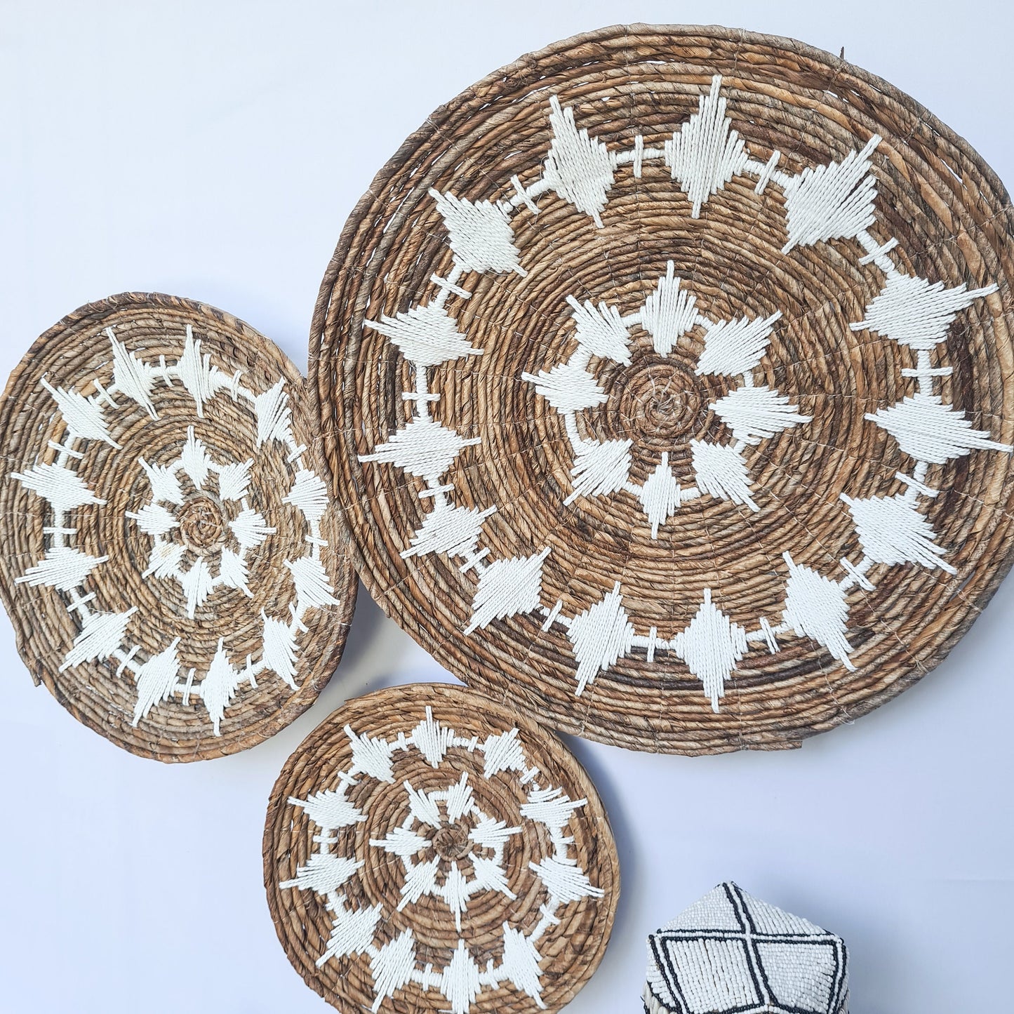 Wall decor basket 30 40 50cm white macrame | wall plates installation wall decoration hangings boho wicker banana leaf organic decor